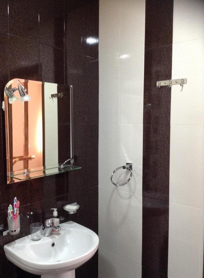 Em&Ri Guest House In Odzun ภายนอก รูปภาพ